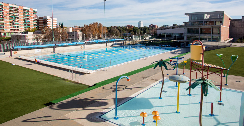 SWIMMING.jpg
